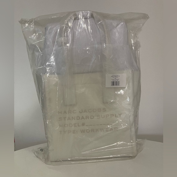 Marc Jacobs Large White Supply Tote Bag - Picture 5 of 7